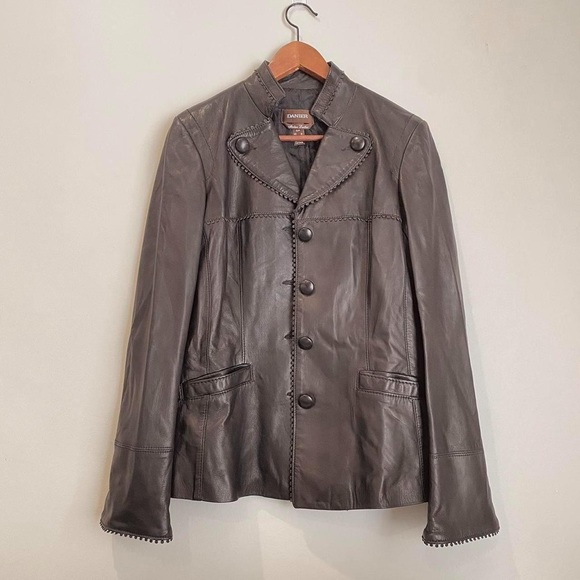 Vintage Style Leather Jacket - Picture 2 of 4